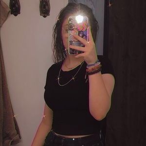 Meet your Posher, Emily